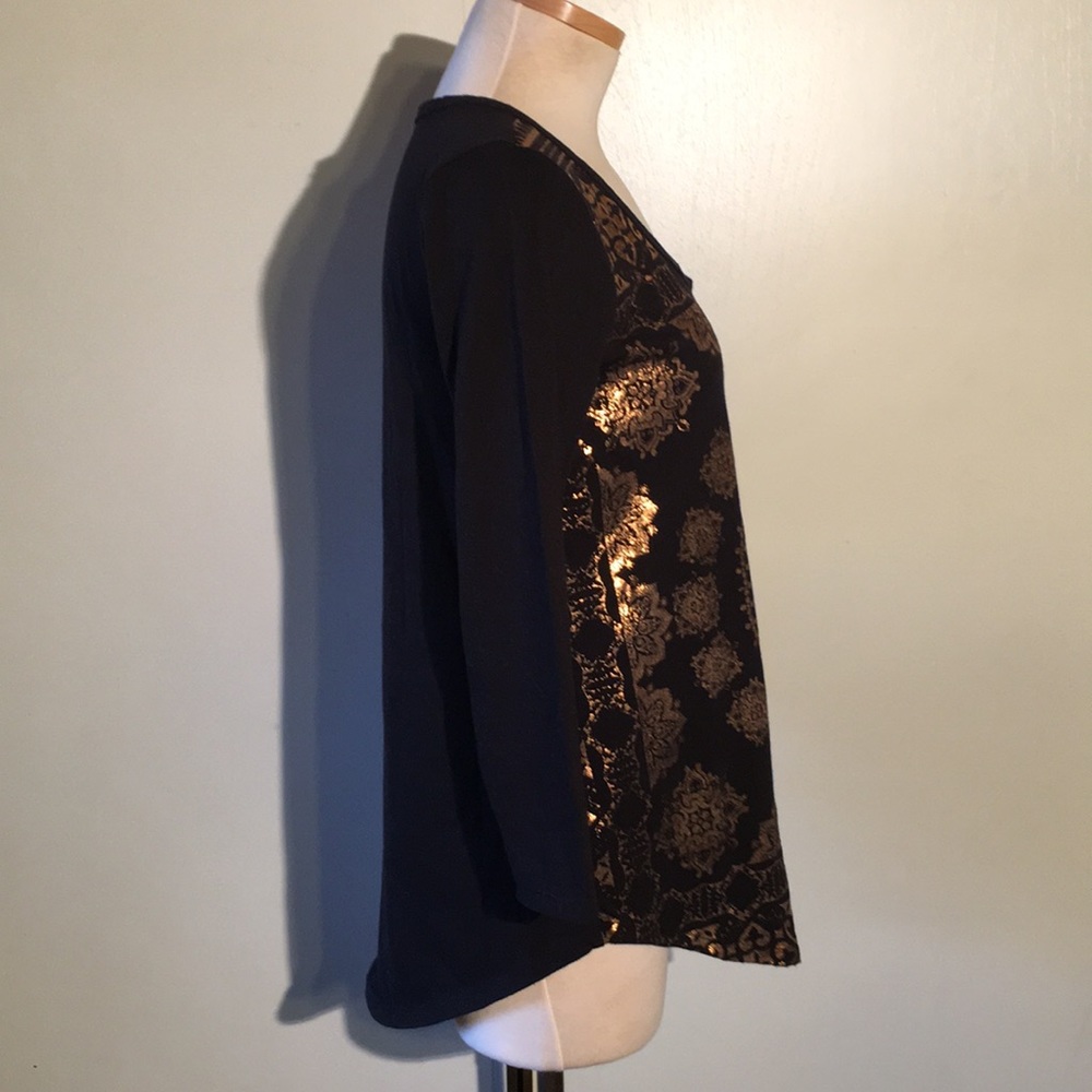 Lucky Brand Foil Medallion Tee - Picture 4 of 7